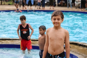 رحلة مائية إلى عيون السمك لطلاب عالم الفرقان في طرابلس