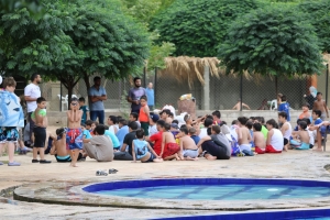 رحلة مائية إلى عيون السمك لطلاب عالم الفرقان في طرابلس