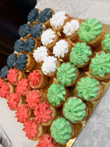 حياكة أمل.. معرض فني للعلاقات النسائية في طرابلس نصرة لأهلنا في غزة