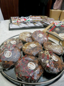 حياكة أمل.. معرض فني للعلاقات النسائية في طرابلس نصرة لأهلنا في غزة