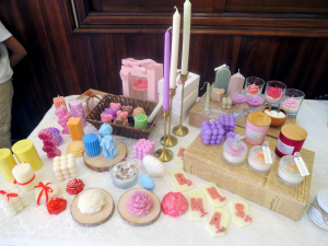 حياكة أمل.. معرض فني للعلاقات النسائية في طرابلس نصرة لأهلنا في غزة