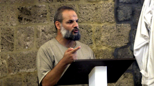 مبيت دعوي للشباب المشاركين في دورة "مهارات المسلم الجديد" في مسجد البيرة الأثري