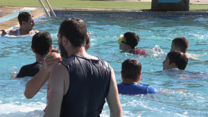 مبيت دعوي للشباب المشاركين في دورة "مهارات المسلم الجديد" في مسجد البيرة الأثري