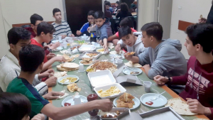 إفطارات عالم الفرقان في بيروت والمناطق خلال شهر رمضان المبارك