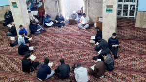 المنتدى الشبابي يستقبل العشر الأخير من رمضان باعتكاف ليلتين في مسجد الفضيلة - البداوي