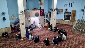 المنتدى الشبابي يستقبل العشر الأخير من رمضان باعتكاف ليلتين في مسجد الفضيلة - البداوي