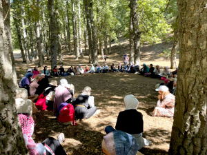 من الجبل إلى البحر.. رحلة ترفيهية لشابات المنتدى الشبابي في الشمال