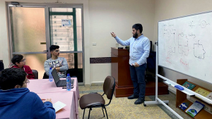 دورة تدريب مهنية في مبادئ وأساسيات الكهرباء نظّمها المنتدى الشبابي في بيروت مع المهندس عمر برجاوي