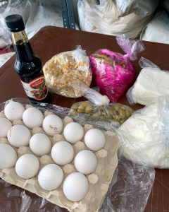 صنائع المعروف.. توزيع وجبات الإفطار الباردة والسحور وحلو العيد على العائلات المستحقة في طرابلس