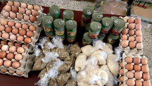 صنائع المعروف.. توزيع وجبات الإفطار الباردة والسحور وحلو العيد على العائلات المستحقة في طرابلس