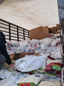 ملاذ 24 - نشاط ترفيهي وتوزيع المواد غذائية والملابس وهدايا الأطفال لدعم الأسر المحتاجة في حبوش - النبطية