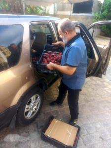 دعم نفسي، توعية إيمانية، أنشطة ترفيهية، وتقديمات إغاثية.. لأهلنا النازحين في مركز إيواء مدرسة الحياة الدولية - عرمون