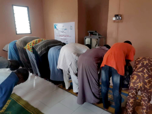 ترميم مسجد الهداية في غانا بتبرّع كريم من لبنان