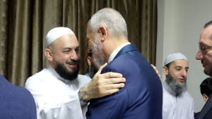 استقبال وفود المهنّئين والمهنّئات بعيد الفطر المبارك