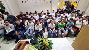 نادي الفرقان الصيفي في طرابلس يكرّم طلّابه بحفل ختامي