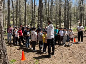 هايكينغ، ألعاب جماعية، أخوّة، وروح تنافسية.. طلاب عالم الفرقان يتألقون في مغامرة غابة العزر