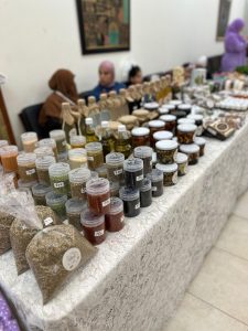 معايدة أخوية للأخوات في طرابلس بمناسبة عيد الأضحى المبارك