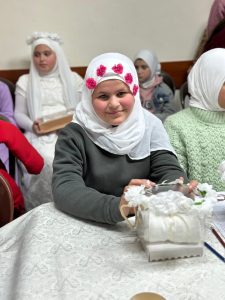 أميرات بالحجاب… تكريم للفتيات المحجبات حديثًا في طرابلس