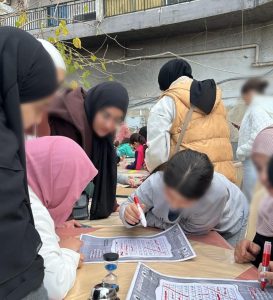 أثرٌ في قلب يتيم.. نشاط تربوي ميداني لصبايا المنتدى الشبابي في طرابلس