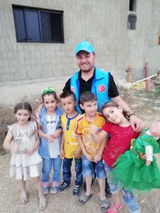 سنّة وفرحة بعيد الأضحى.. 5000 عائلة تستفيد من مشروع سنّة الأضاحي عبر مؤسسة نماء