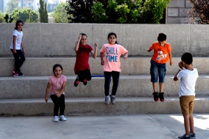 عالمي الصيفي (i guide summer camp) خمس أسابيع من المرح والفائدة بأحدث الأساليب التعليمية التشاركية