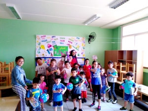 عالمي الصيفي (i guide summer camp) خمس أسابيع من المرح والفائدة بأحدث الأساليب التعليمية التشاركية