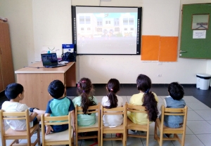 عالمي الصيفي (i guide summer camp) خمس أسابيع من المرح والفائدة بأحدث الأساليب التعليمية التشاركية