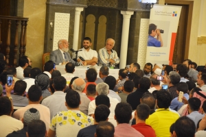 د. عمر عبد الكافي ضيف مدرسة الحياة الدولية يُحاضر عن (الحياة الطيبة)