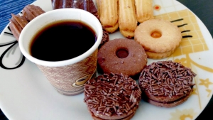 لحظة.. أنا هنا، دردشة نسائية وفنجان قهوة مع الأخصائية النفسية أ. هدى قدّورة في صيدا