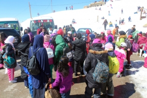 رحلة ثلجية إلى جبال الأرز لفتيان وفتيات عالم الفرقان في طرابلس