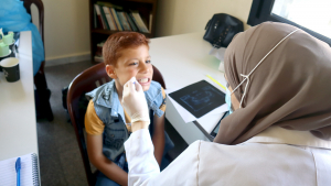 حملة لمعالجة ووقاية أسنان الأطفال من التسوس | عالم الفرقان - البقاع