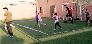 التقوى أقوى.. كرة قدم وإفطار لطلاب عالم الفرقان في بيروت