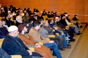 بالقرآن نرقى.. دار القرآن الكريم تكرّم أصغر حافظ فيها وثلة من المجازات وتقدّم رحلات عمرة للمتميزين