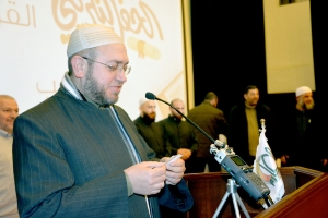 بالقرآن نرقى.. دار القرآن الكريم تكرّم أصغر حافظ فيها وثلة من المجازات وتقدّم رحلات عمرة للمتميزين