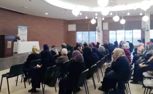 تراجع المسلمين عن دينهم.. اللقاء الثاني للشابّات من لقاءات (بوصلة الحياة) مع الشيخ حسن قاطرجي في صيدا