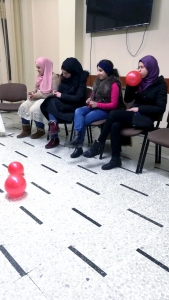 دردشة صبايا.. محاضرة تفاعلية لصبايا عالم الفرقان في طرابلس لتوضيح الرؤية الإسلامية للحب