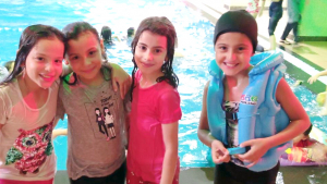 رحلة مائية لطالبات نادي الفرقان الصيفي في طرابلس