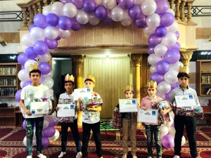 تكريم 5 حافظات و300 مشارك في الدورات الصيفية في مسجد خير النساء الهاشمي