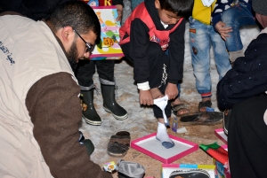 تبرعاتكم أدفأتهم.. 79.000$ حصيلة تقديمات (اجعل شتاءهم دفئاً وسلاماً)، وما زالت الحملة مستمرّة | مؤسسة نماء