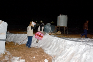 تبرعاتكم أدفأتهم.. 79.000$ حصيلة تقديمات (اجعل شتاءهم دفئاً وسلاماً)، وما زالت الحملة مستمرّة | مؤسسة نماء