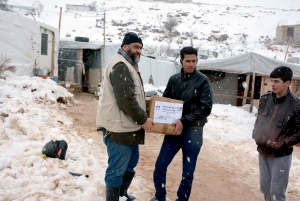 تبرعاتكم أدفأتهم.. 79.000$ حصيلة تقديمات (اجعل شتاءهم دفئاً وسلاماً)، وما زالت الحملة مستمرّة | مؤسسة نماء