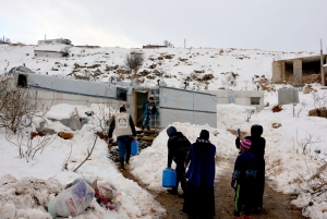 تبرعاتكم أدفأتهم.. 79.000$ حصيلة تقديمات (اجعل شتاءهم دفئاً وسلاماً)، وما زالت الحملة مستمرّة | مؤسسة نماء