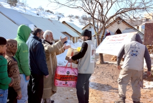 تبرعاتكم أدفأتهم.. 79.000$ حصيلة تقديمات (اجعل شتاءهم دفئاً وسلاماً)، وما زالت الحملة مستمرّة | مؤسسة نماء