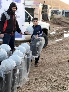 تبرعاتكم أدفأتهم.. 79.000$ حصيلة تقديمات (اجعل شتاءهم دفئاً وسلاماً)، وما زالت الحملة مستمرّة | مؤسسة نماء