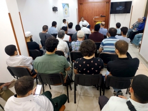 لقاء حواري مع الداعية المهندس فاضل سليمان في المنتدى للتعريف بالإسلام - بيروت