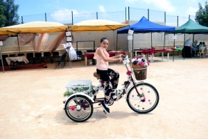 فرحة عيد.. رحلة لطلاب وطالبات نادي الفرقان الصيفي في بيروت إلى مدينة الملاهي