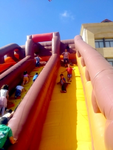 فرحة عيد.. بجوّ جديد، المهرجان الترفيهي الأول للصبايا في بيروت