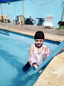 رحلة لطالبات عالم الفرقان في طرابلس إلى "مسبح الكمال"