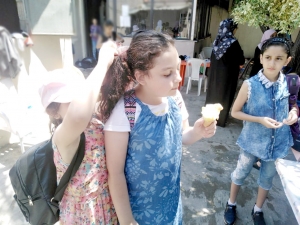 رحلة لطالبات عالم الفرقان في طرابلس إلى "مسبح الكمال"