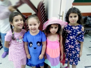 رحلة لطالبات عالم الفرقان في طرابلس إلى "مسبح الكمال"